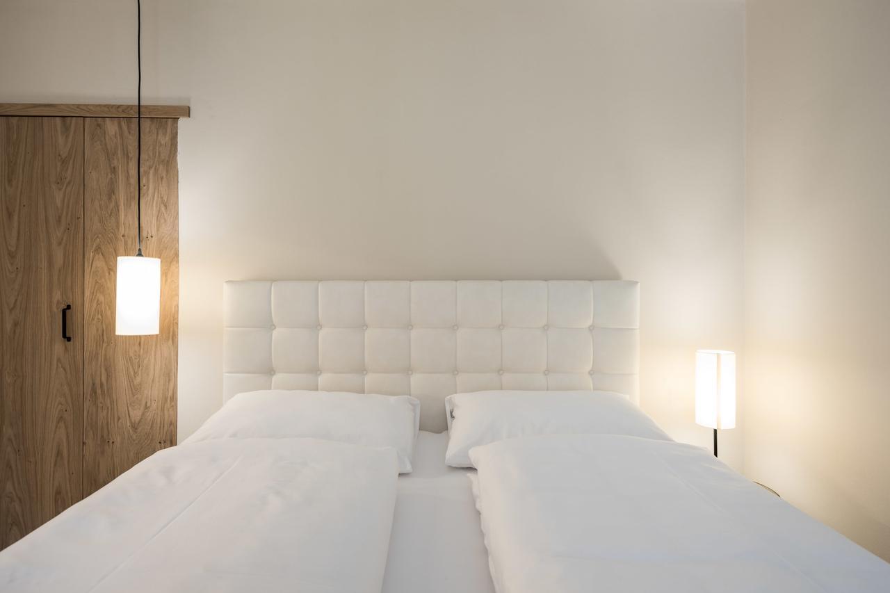 Weingut Weidlhof - Suite & Breakfast - Vacation For Wine Lovers Caldaro Exterior photo