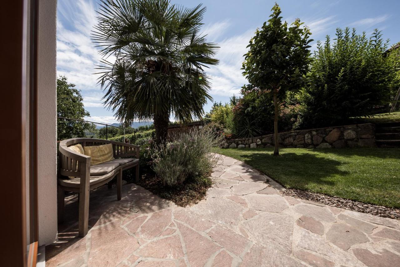 Weingut Weidlhof - Suite & Breakfast - Vacation For Wine Lovers Caldaro Exterior photo
